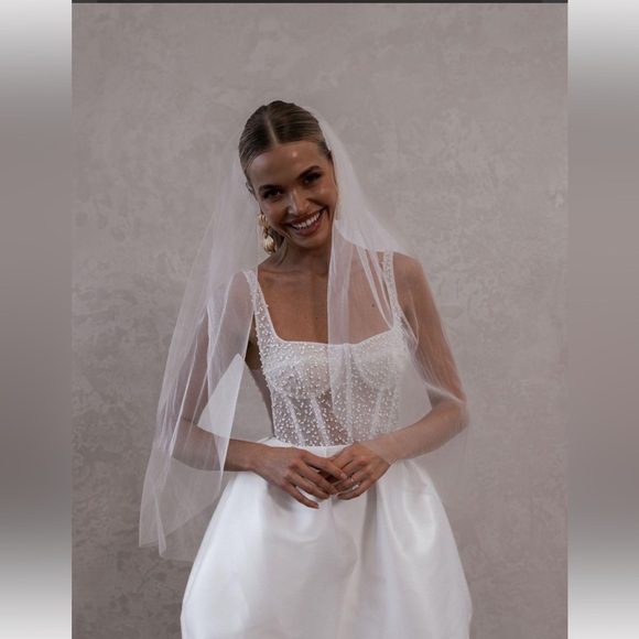 MWL MADE WITH LOVE | MOLLY VEIL - Picture 4 of 14